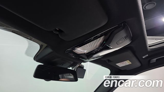 BMW X5 2022 — photo 31