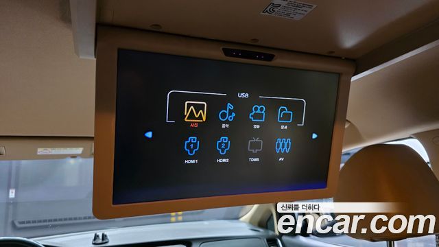 Kia Canival 2016 — photo 25