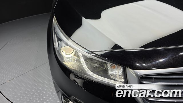 Kia Canival 2016 — photo 8