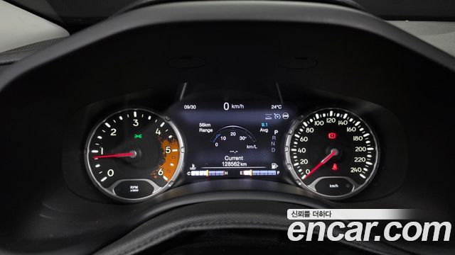 Jeep Renegade 2017 — photo 8