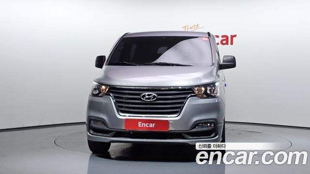 Hyundai Starex 2019 — photo 3
