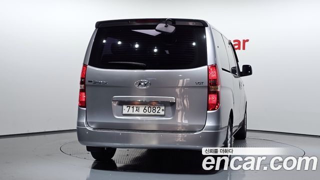 Hyundai Starex 2019 — photo 4