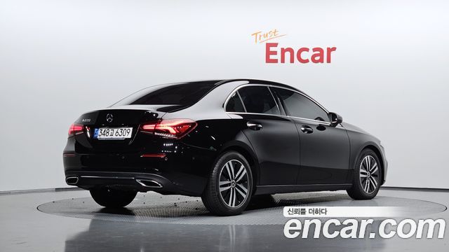 Mercedes-Benz A-Class 2021 — photo 2