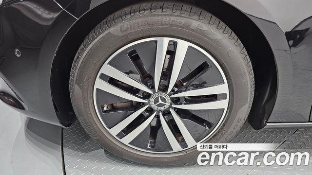 Mercedes-Benz A-Class 2021 — photo 5