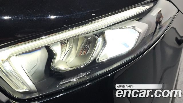 Mercedes-Benz A-Class 2021 — photo 8