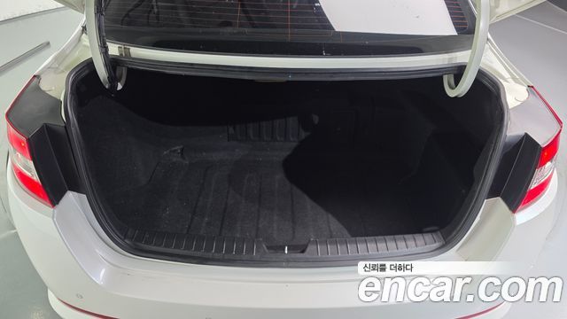 Kia K5 2013 — photo 18