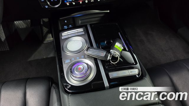Genesis G80 2021 — photo 12