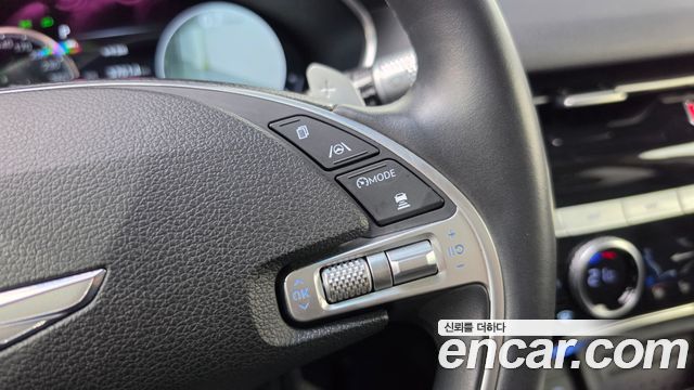 Genesis G80 2021 — photo 22