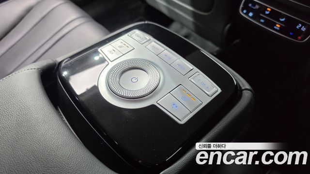 Genesis G80 2021 — photo 31