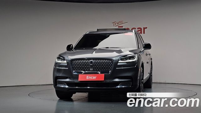 Lincoln Aviator 2021 — photo 3
