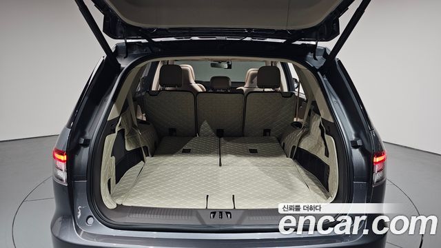 Lincoln Aviator 2021 — photo 26