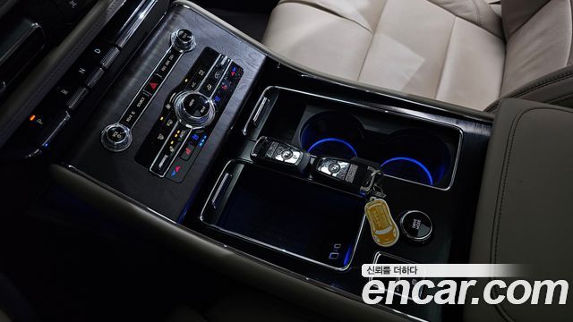 Lincoln Aviator 2021 — photo 29
