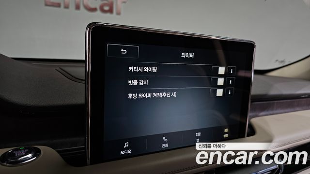Lincoln Aviator 2021 — photo 33