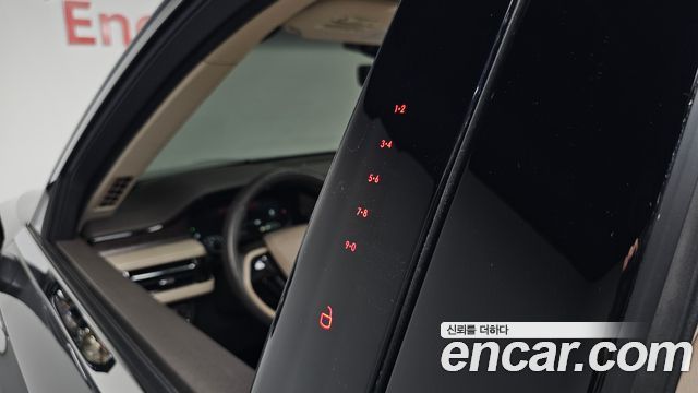 Lincoln Aviator 2021 — photo 40