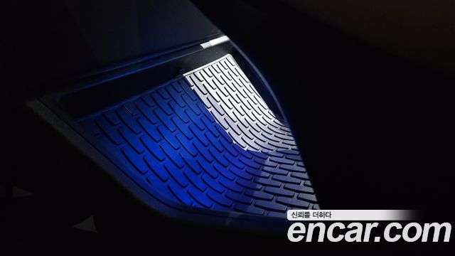 Lincoln Aviator 2021 — photo 46