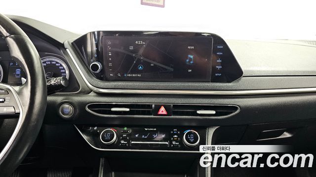 Hyundai Sonata 2021 — photo 20