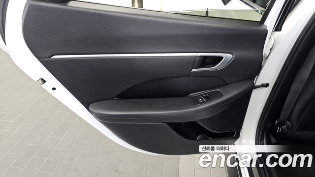 Hyundai Sonata 2021 — photo 15