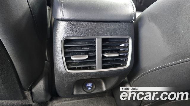 Hyundai Sonata 2021 — photo 31