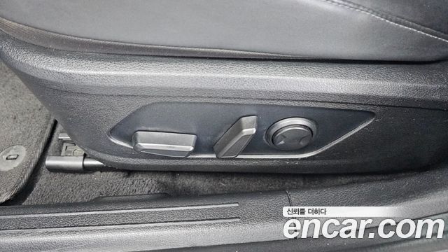 Hyundai Sonata 2021 — photo 32