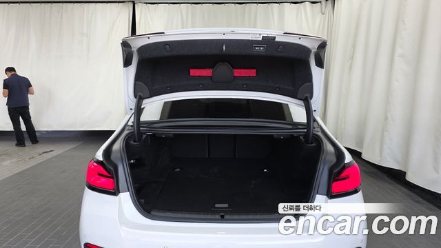 BMW 5-Series 2021 — photo 20