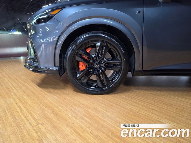 Lexus RX 2025 — photo 5