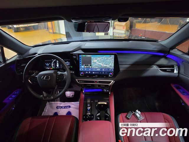 Lexus RX 2025 — photo 7
