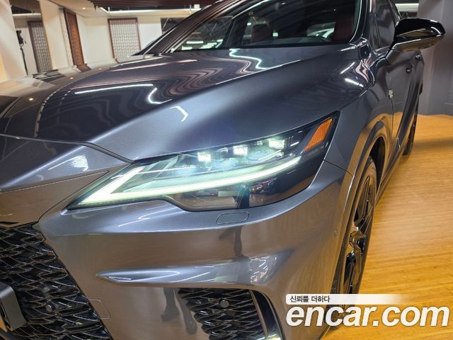 Lexus RX 2025 — photo 17