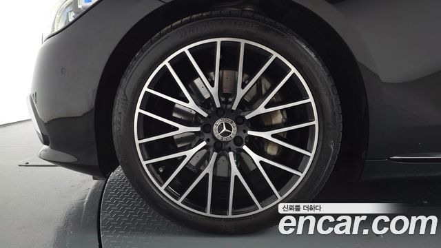 Mercedes-Benz S-Class 2022 — photo 5