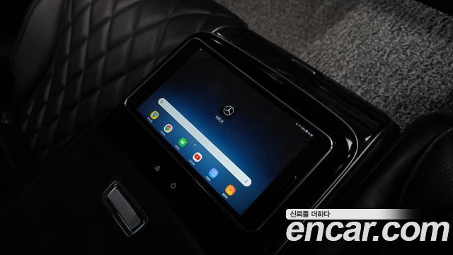 Mercedes-Benz S-Class 2022 — photo 28