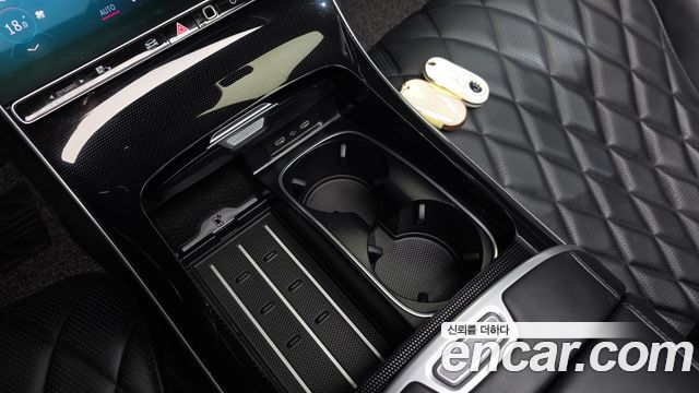 Mercedes-Benz S-Class 2022 — photo 36