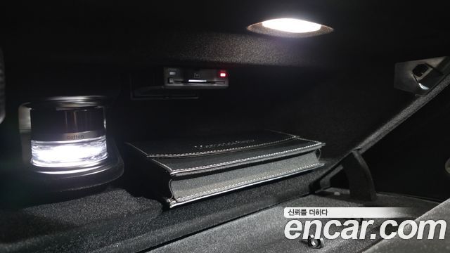 Mercedes-Benz S-Class 2022 — photo 39