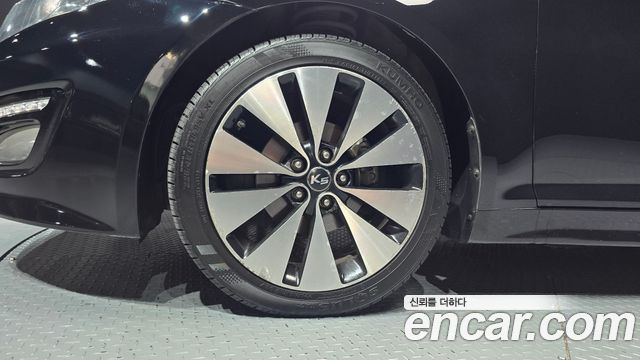 Kia K5 2011 — photo 5