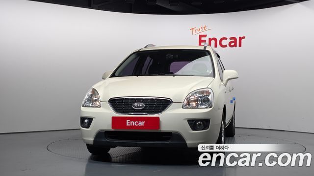 Kia Carens 2011 — photo 3