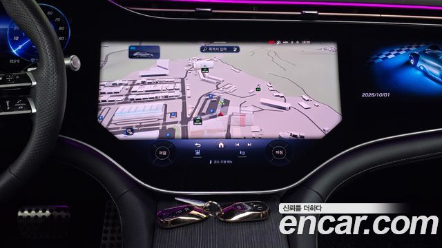Mercedes-Benz EQS 2023 — photo 20