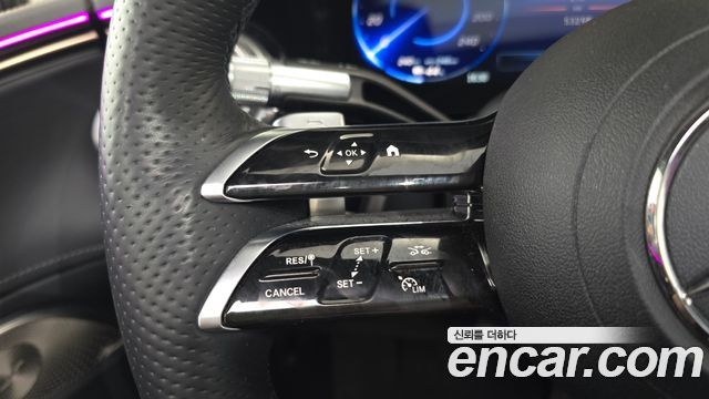 Mercedes-Benz EQS 2023 — photo 32