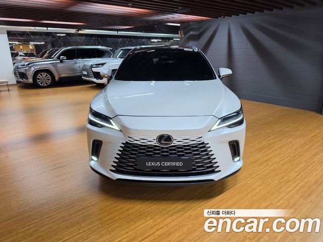 Lexus RX 2025 — photo 3