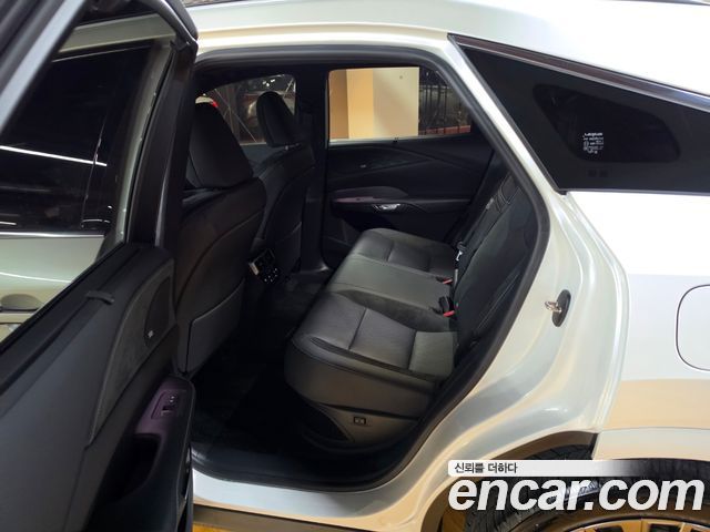 Lexus RX 2025 — photo 12