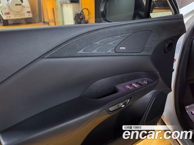 Lexus RX 2025 — photo 16