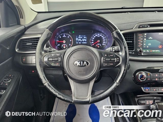 Kia Sorento 2015 — photo 13