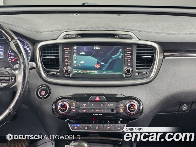 Kia Sorento 2015 — photo 14