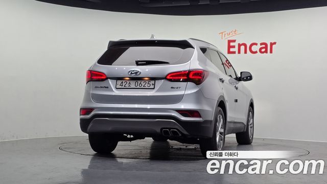 Hyundai Santafe 2016 — photo 4
