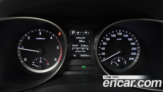 Hyundai Santafe 2016 — photo 8