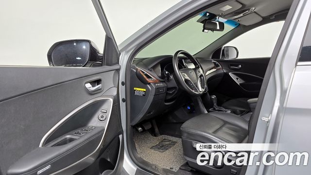 Hyundai Santafe 2016 — photo 10