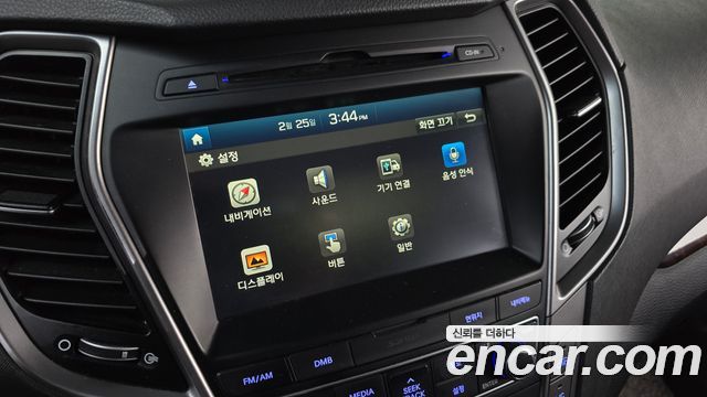 Hyundai Santafe 2016 — photo 16