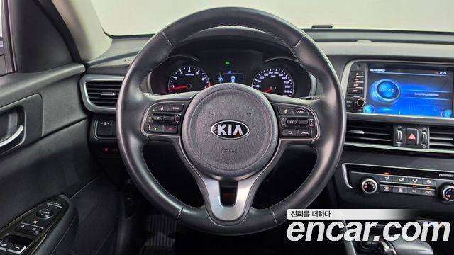 Kia K5 2016 — photo 15