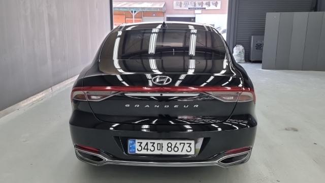 Hyundai Grandeur 2023 — photo 4