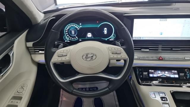 Hyundai Grandeur 2023 — photo 12