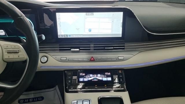 Hyundai Grandeur 2023 — photo 14