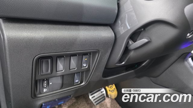 Renault Korea QM6 2025 — photo 25