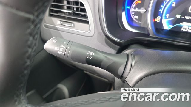 Renault Korea QM6 2025 — photo 30